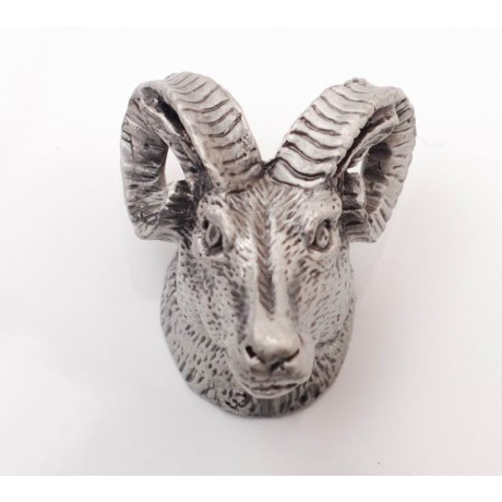 PA064 Novelty Handmade Solid Pewter Finely Sculpted Statuary Pull And Knob Of Wildlife Theme