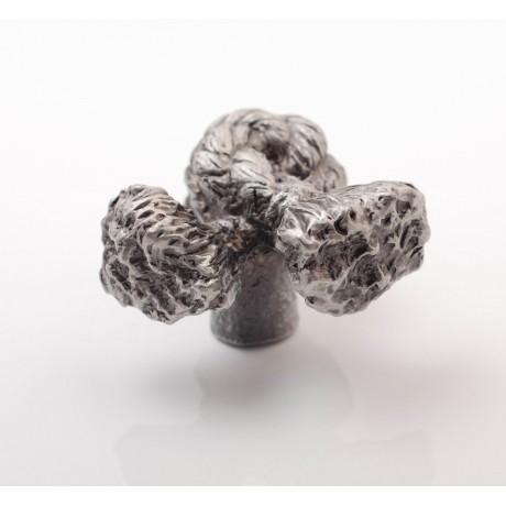 PP008 Novelty Handmade Solid Pewter Finely Sculpted Statuary Pull And Knob Of Hand Knitting Theme.