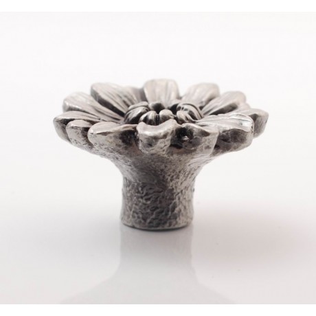 PP020 Novelty Handmade Solid Pewter Finely Sculpted Statuary Pull And Knob Of Gardens Theme.