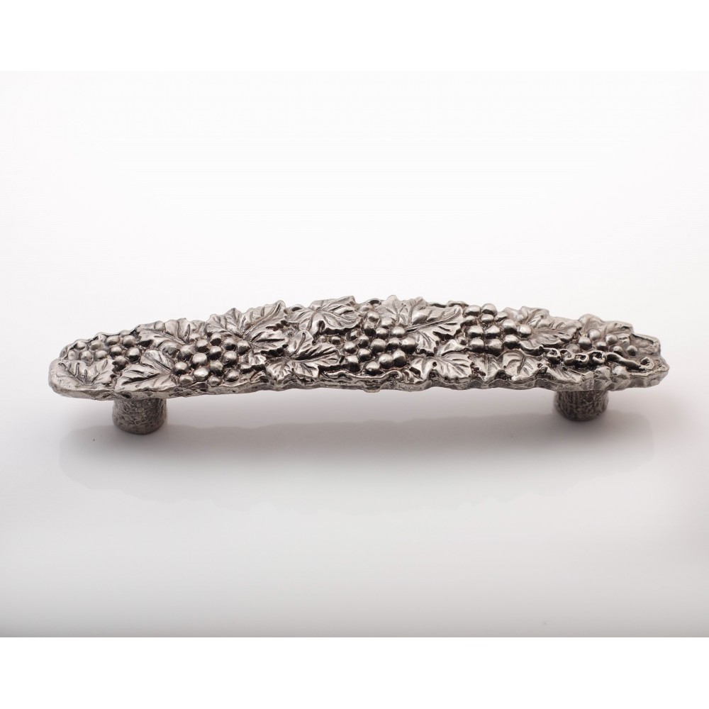 XP012 Novelty Handmade Solid Pewter Finely Sculpted Statuary Pull And Knob Of Orchard Theme.